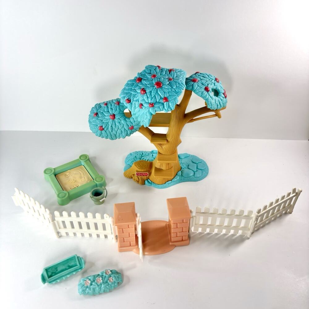 Fisher Price Loving Family 90s Outdoor Apple Tree Fence Gate Sandbox Flower Box